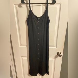 Black fitted XL dress with a slight middle slit